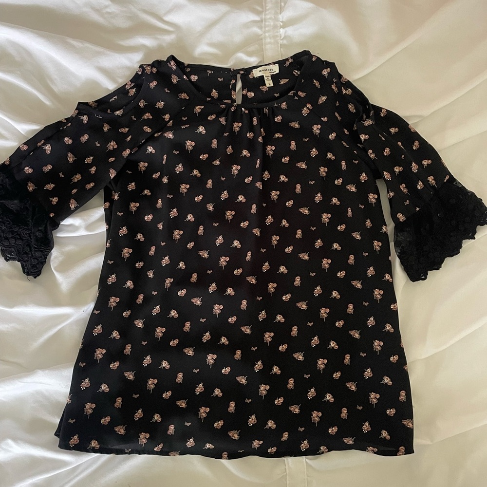 floral half sleeve cold shoulder blouse